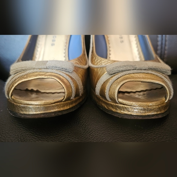 Marc Jacobs Gold Leather Peep Toe Bow Pumps Open Toe Chunky High Heels Size 37 6 - Picture 3 of 16